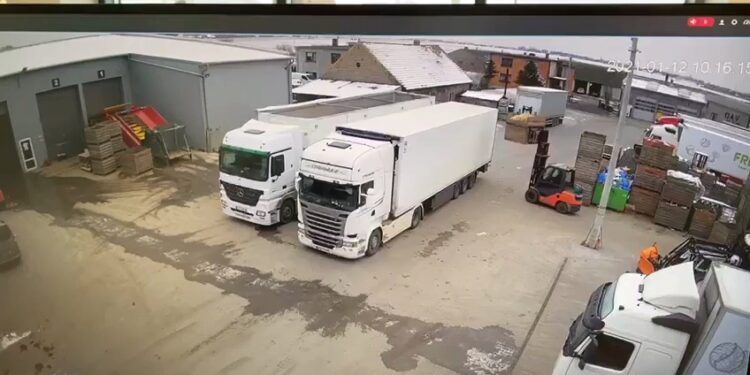 VIDEO | OOPS! Loader having a bad day