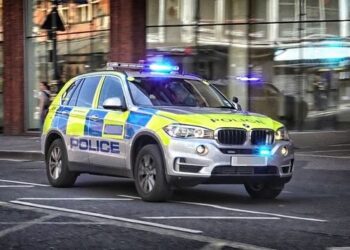 Policemen “poisoned” by their BMW X5 patrol vehicle