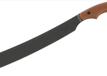 Lorry driver threatened with machete