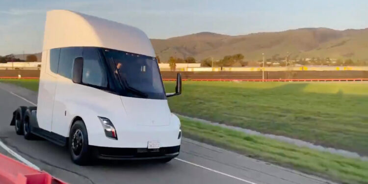 PepsiCo places order for 15 Tesla Trucks