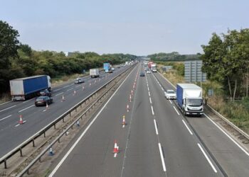 Truck driver dies in M1 smash between Milton Keynes and Northampton