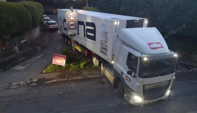 Highways England apologise after traffic disruption in Wroughton