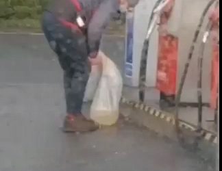 VIDEO OOPS | Fuel price scaremongering leads to increase in panic buying.