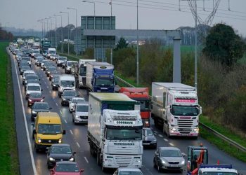 Freight movements from Ireland to Britain plummet post-Brexit