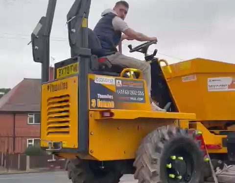 VIDEO | Stowaway dumper driver