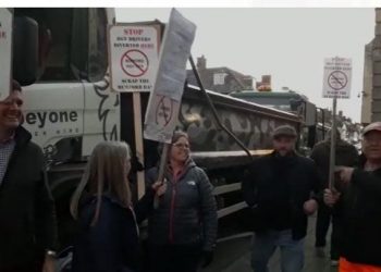 Burford truck ban scrapped