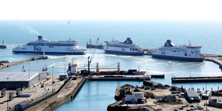 Outrage as P&O Ferries sacks 800 employees