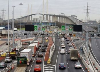 Dartford Crossing roadworks: Tunnels to close with contraflow system introduced on QEII Bridge