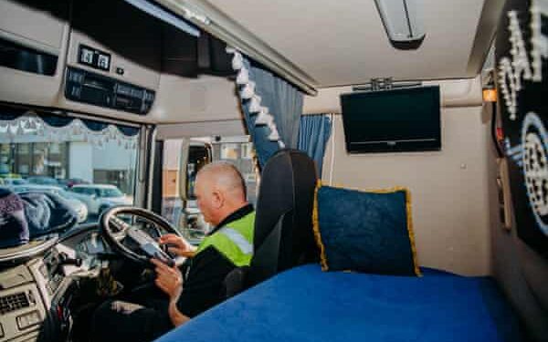 Truckers are topping up their income with this lucrative “side hustle”